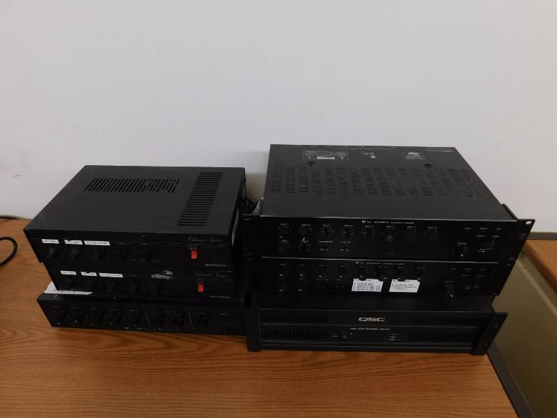 lot 88 image: Miscellaneous Amplifier Lot, 6 Amplifiers, not tested