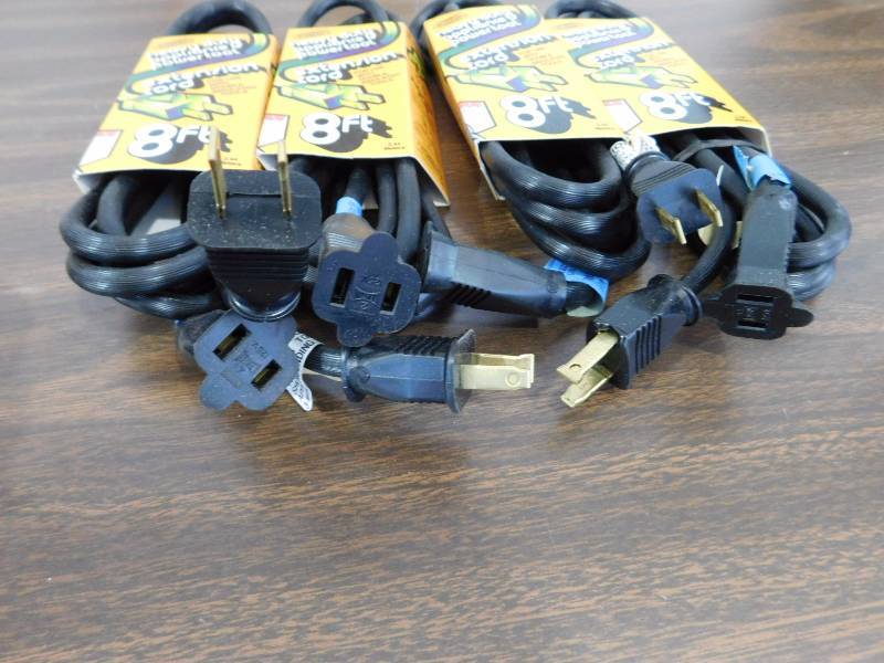 lot 95 image: Set of 8 Extension Cords (approx. 20 cords)