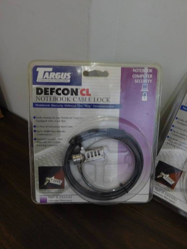 lot 98 image: 3 Targus Defcon CL Notebook Cable Locks