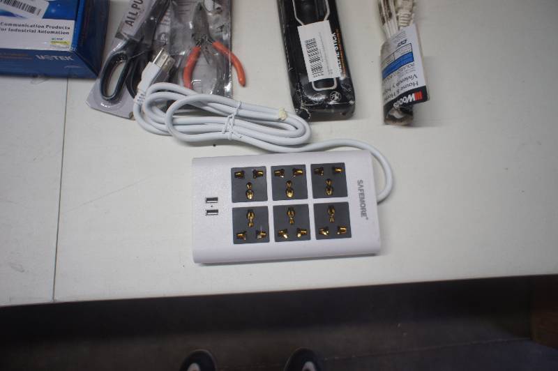 lot 347 image: (Lot of 10)Assorted Electronics