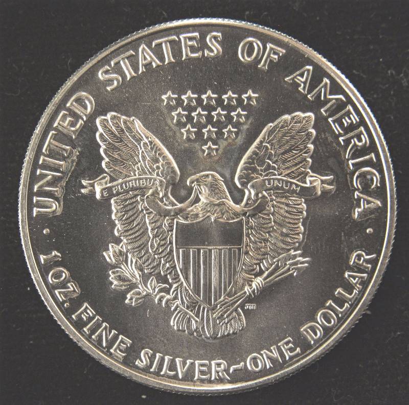 1992 AMERICAN SILVER EAGLE 1 TROY OZ. .999 FINE SILVER DOLLAR