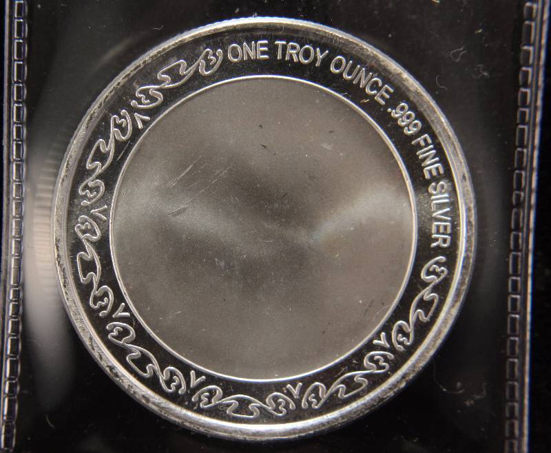 1 TROY OZ. .999 FINE SILVER LIBERTY ROUND