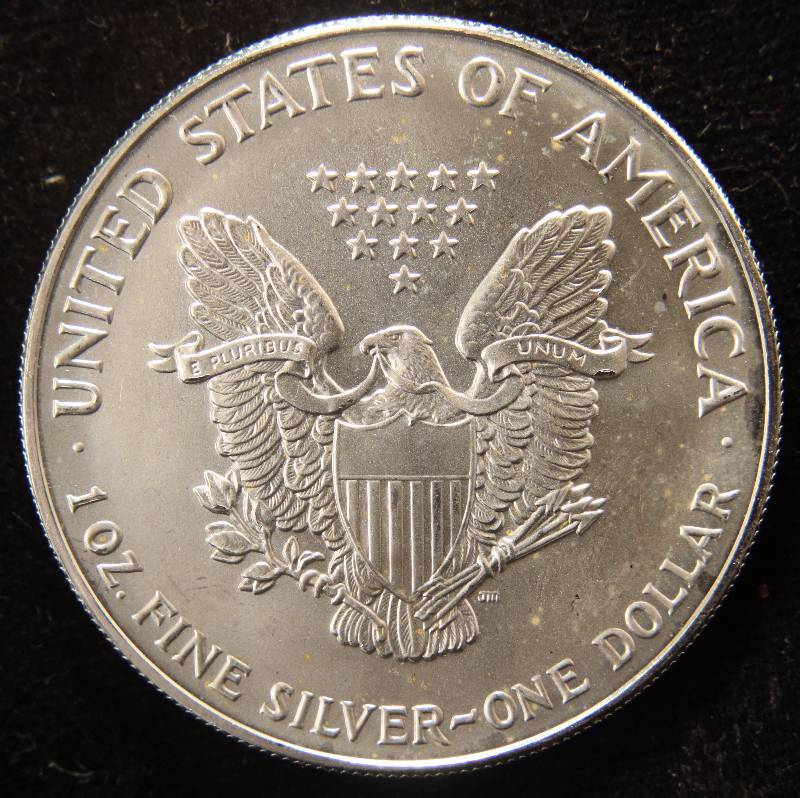 1993 AMERICAN SILVER EAGLE 1 TROY Oz. .999 FINE SILVER DOLLAR