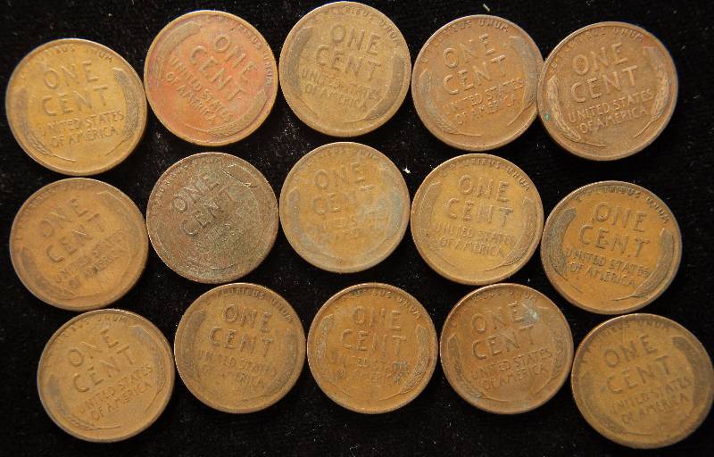 GROUP OF 15 MIXED DATE WHEAT CENTS FROM TEENS & TWENTIES