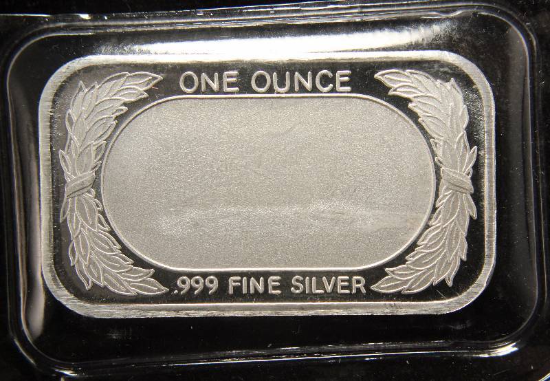 1 TROY OZ. .999 FINE SILVER BAR AMERICAN FLAG DESIGN SEALED