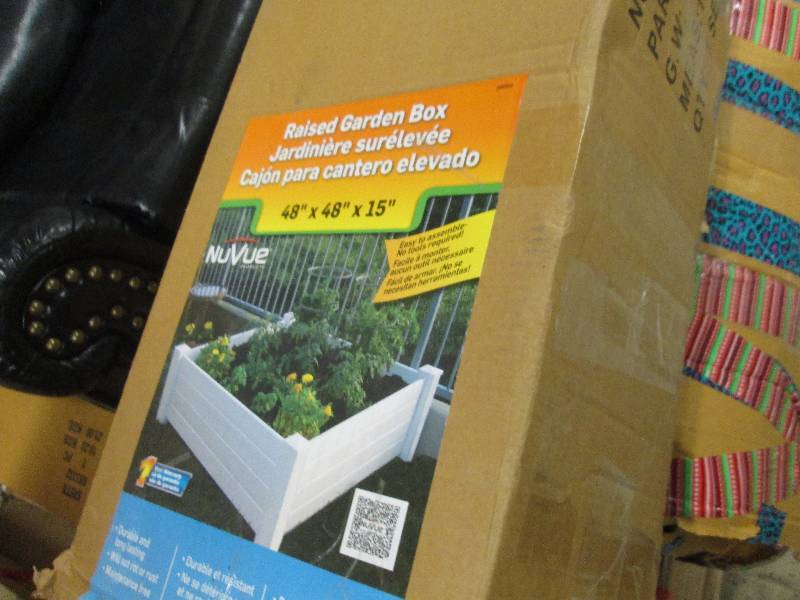 Raised Garden Box open box Retail $...