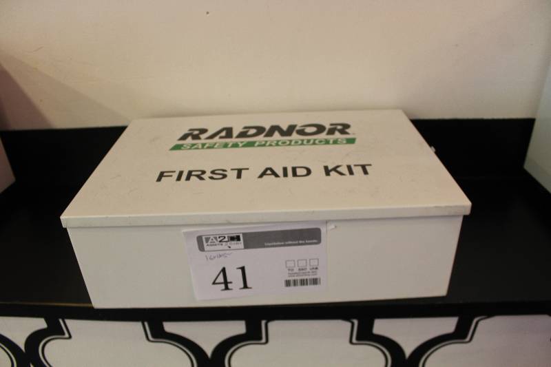 lot 41 image: Radnor Commercial First Aid Kit