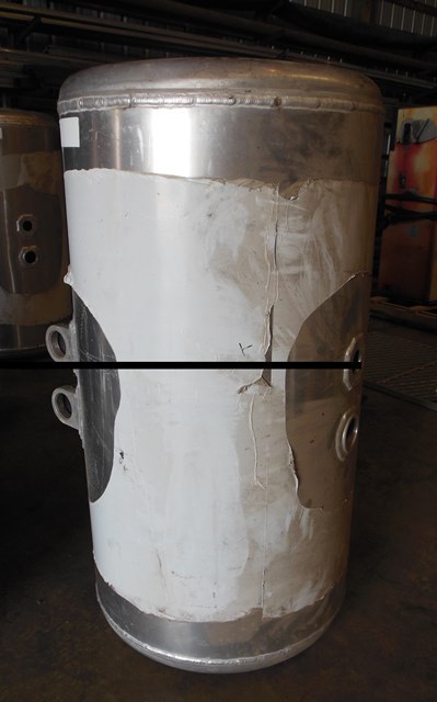 lot 8 image: Aluminum Hydraulic Tank (Unused, Never Installed)