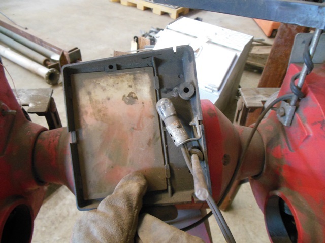 Milwaukee Bench Grinder With Standing Base Drum Truck Repair