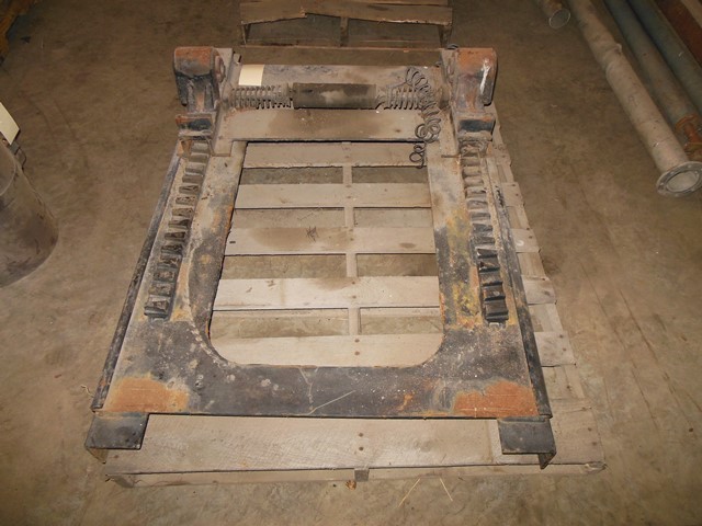 lot 40 image: Fifth Wheel Slider Assembly with Frame Mounting Brackets