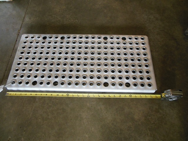 lot 51 image: Aluminum Deck Plate