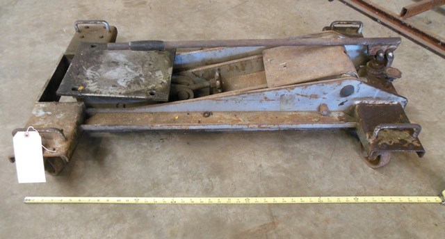 lot 65 image: Transmission Jack