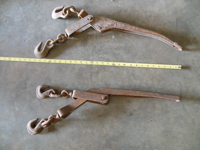 lot 84 image: Two Chain Binders