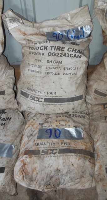 lot 90 image: Two Pairs of Quik Grip Truck Tire Chains by Security Chain Co