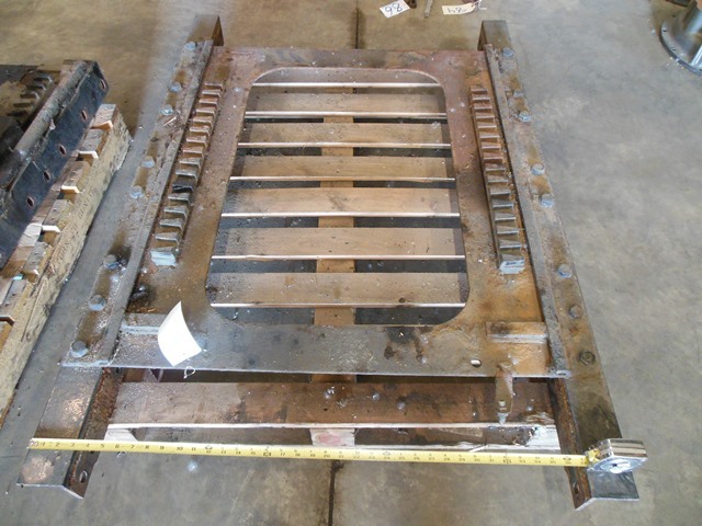 lot 91 image: Fifth wheel Slider Frame Mounting Brackets