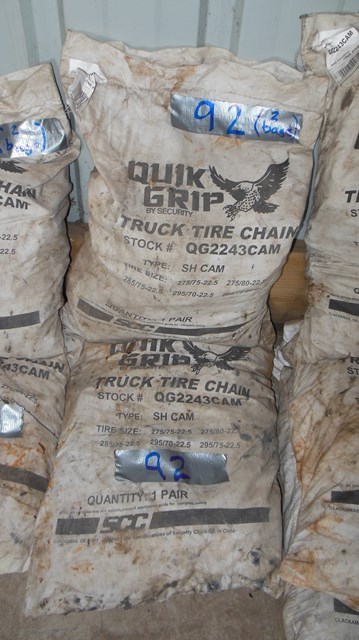 lot 92 image: Two Pairs of Quik Grip Truck Tire Chains by Security Chain Co