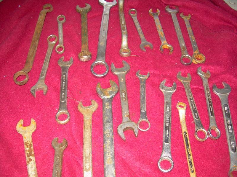 MULTIPLE WRENCHES