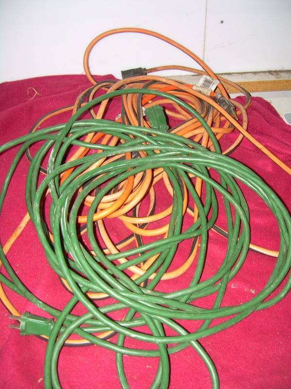 2 LONG EXTENSION CORDS