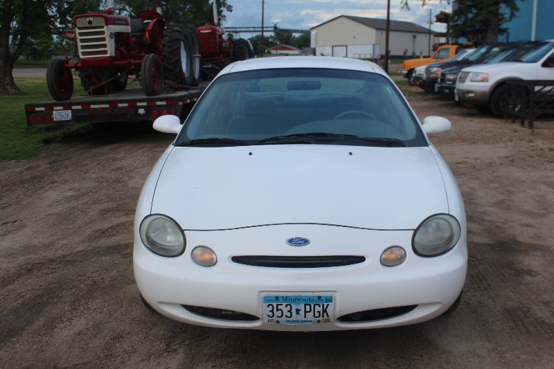 1997 Ford Taurus GL - Lower Milage -
