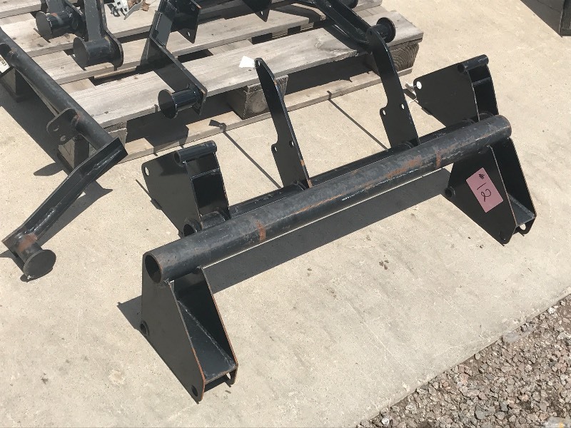 lot 12 image: Pallet Of Tractor Loader Mounts