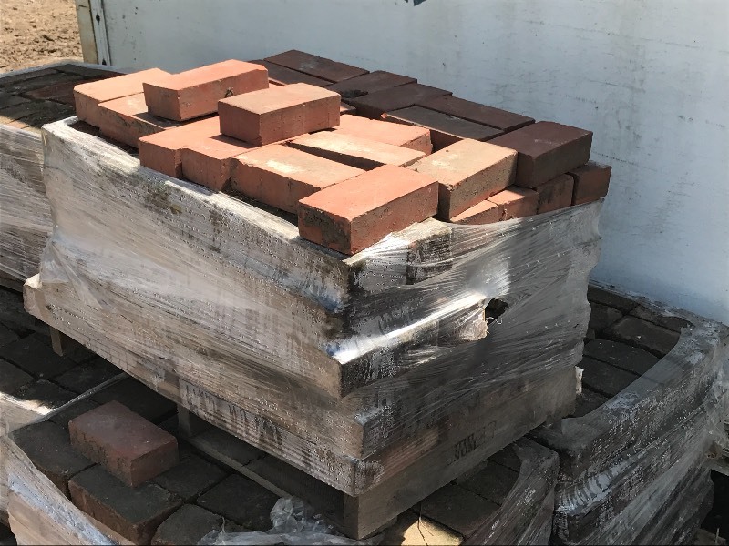 lot 7 image: (5) Pallets Of Clay Brick