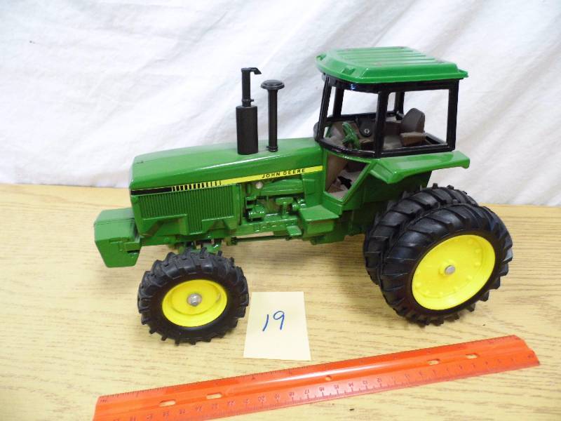 John Deere Tractor
