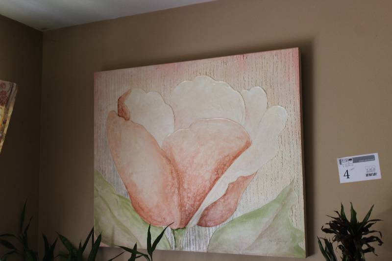 lot 4 image: Lot of (2) Framed Wall Art