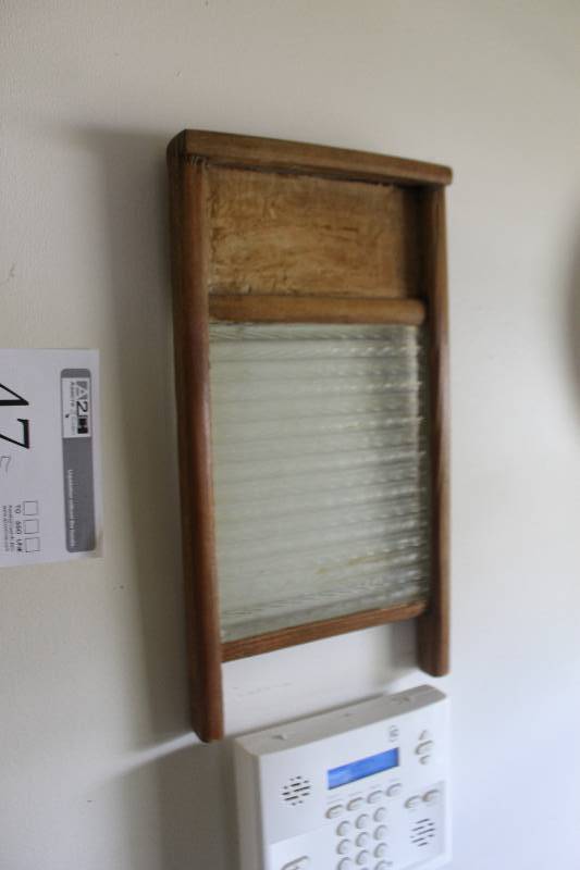 lot 47 image: Decorative Wall Art