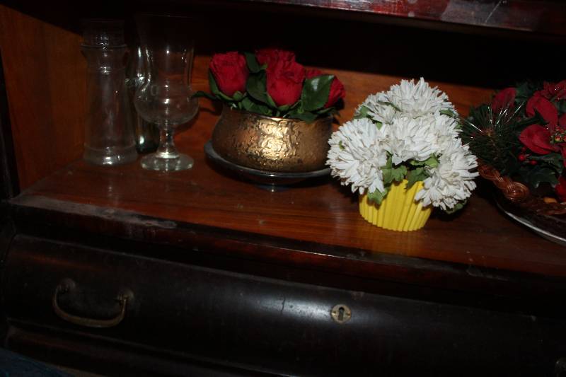 lot 61 image: Flower Arrangments,