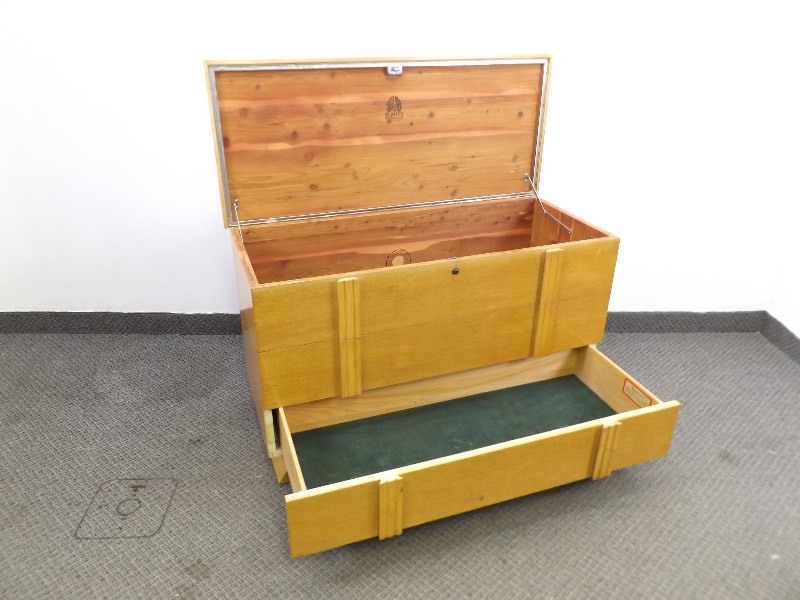 Large Mid Century Lane Cedar Chest