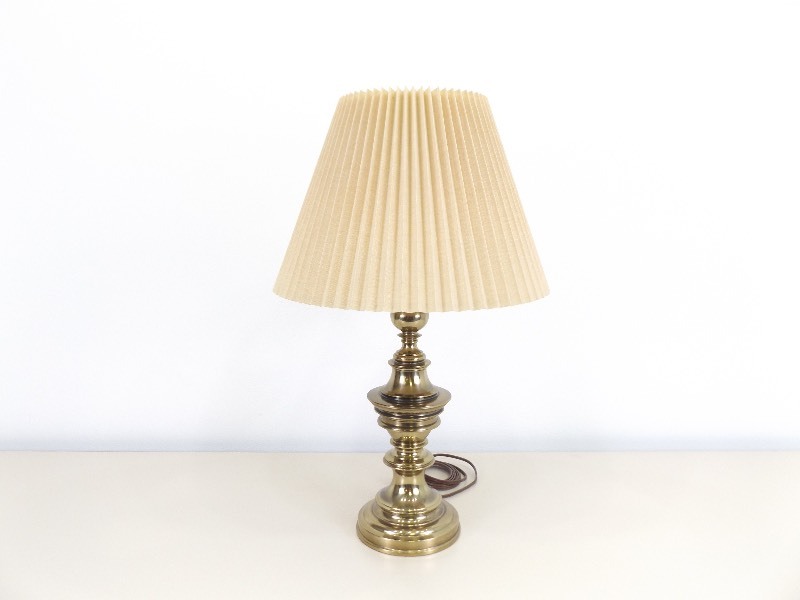 Vintage MINT Stiffel Brass Lamp and Shade