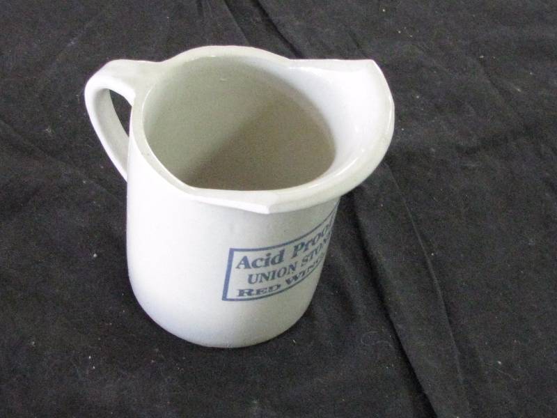 lot 8 image: Red Wing Collector Society 1986 Crock Acid Proof Pitcher