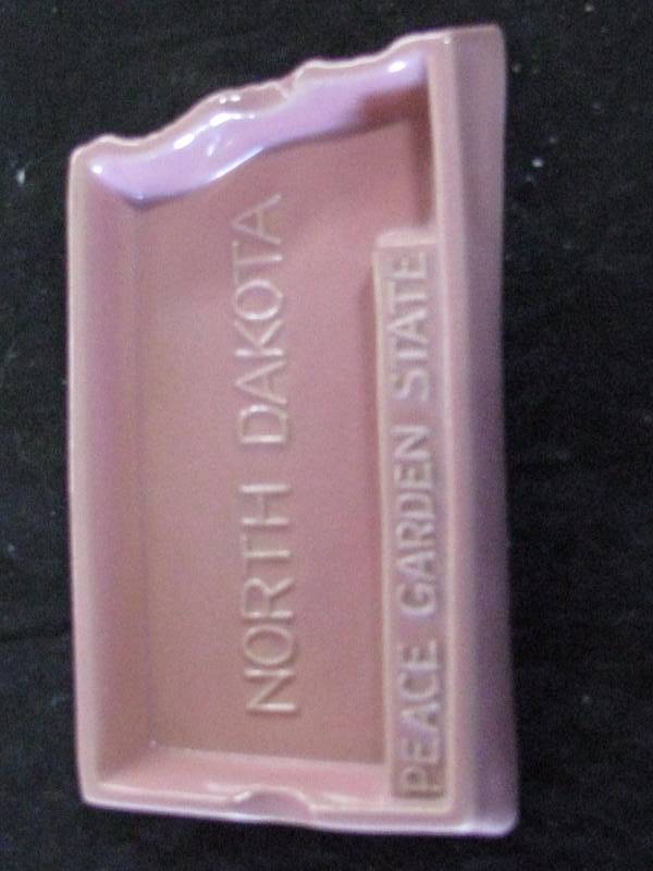 lot 18 image: Rosemeade Dakota Pottery North Dakota Ashtray