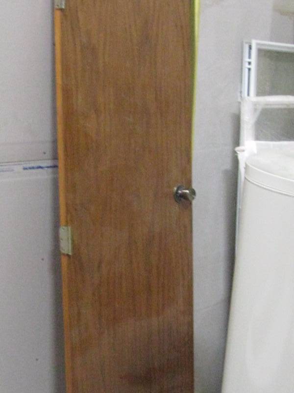 lot 59 image: Wood Interior Door