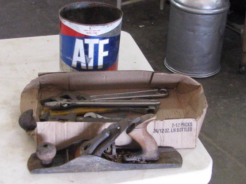 lot 86 image: Tools-Plane-Can