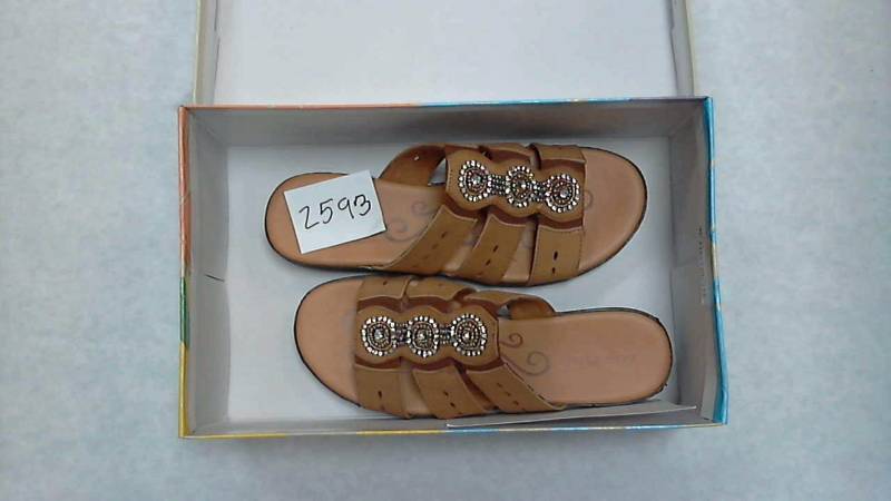 Easy Street Womens Nori Sandal  Sandals&nbspLuggage Size - Size 6.5
