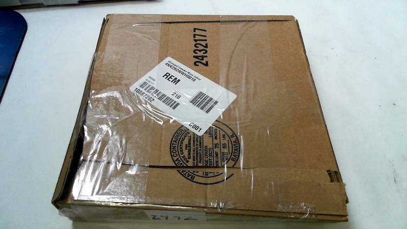 lot 2492 image: Winegard Flatwave Micro Indoor Hdtv Antenna white