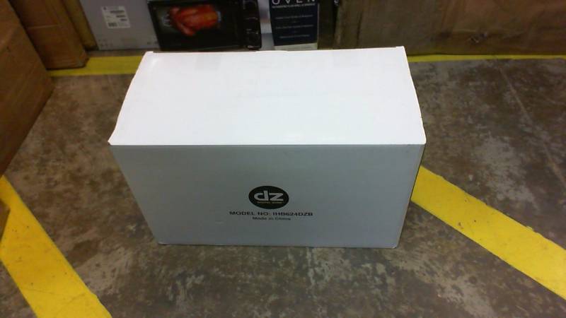 lot 2499 image: Digital Zone Bluetooth CDFM Home Music System with LED Lights