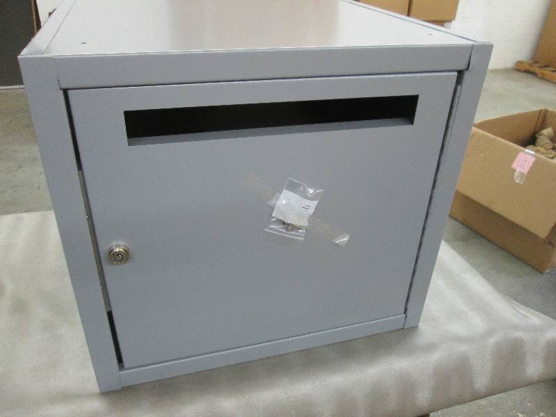 lot 127 image: Metal Locked Drop Box 20Wx20Dx18H i...