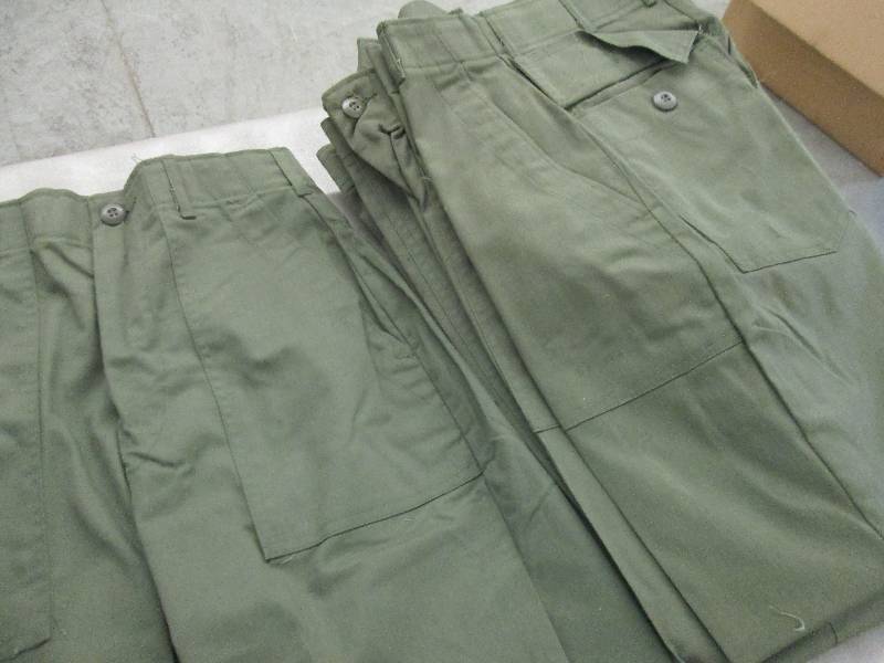 lot 207 image: Lot of 10 New Army Green 4 Pocket U...
