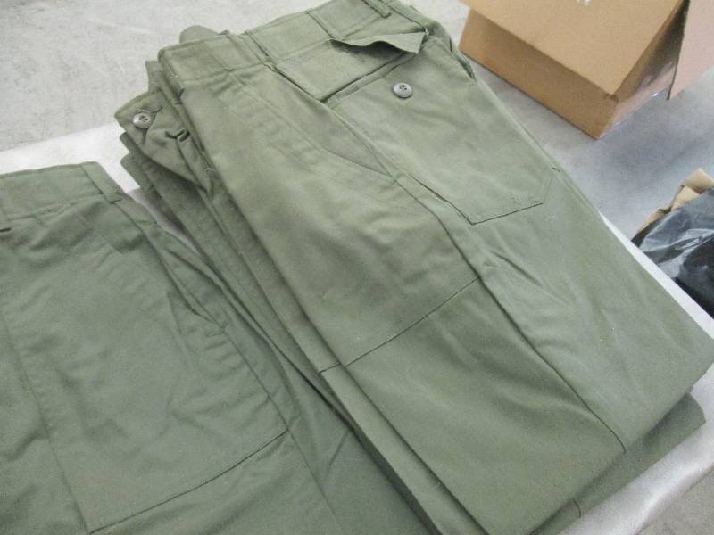 lot 211 image: Lot of 10 New Army Green 4 Pocket U...