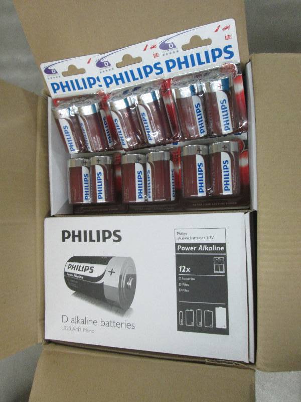lot 233 image: Case of 4 Boxes of 122pks(96) Phil...