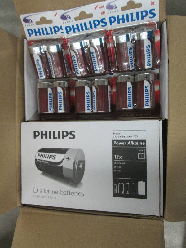 lot 248 image: Case of 4 Boxes of 122pks(96) Phil...
