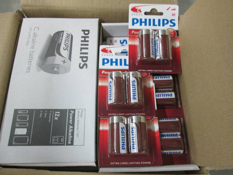 lot 253 image: Case of 4 Boxes of 122pks(96) Phil...