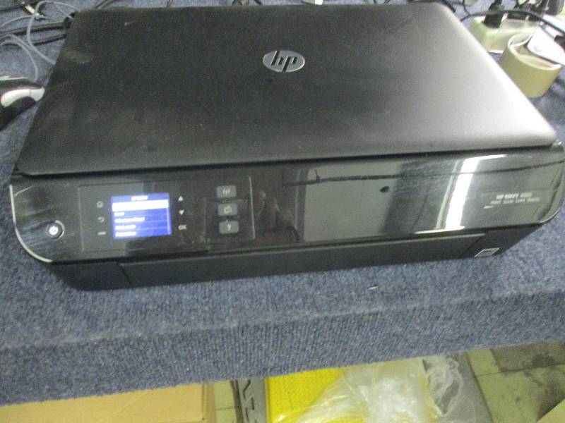 lot 292 image: HP Envy 4501 PrinterScanner Copie...
