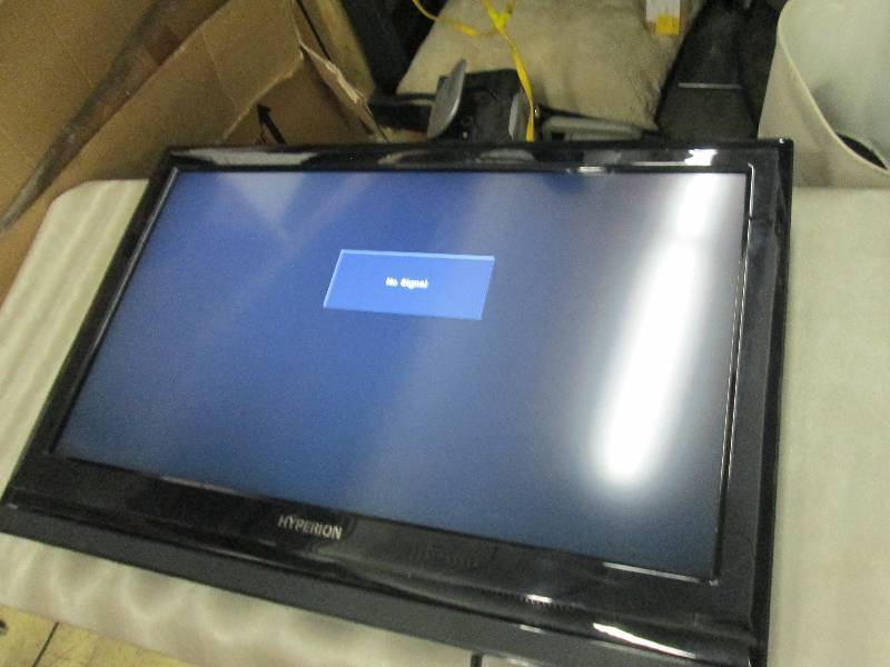 lot 299 image: Hyperion 32 inch Flatscreen LCD HDT...