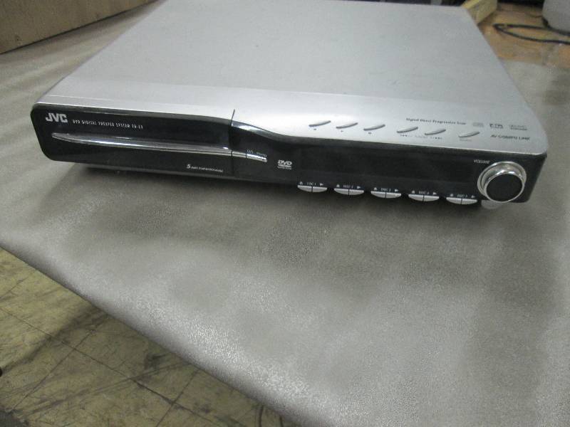 lot 315 image: JVC Digital Theater System- powers ...