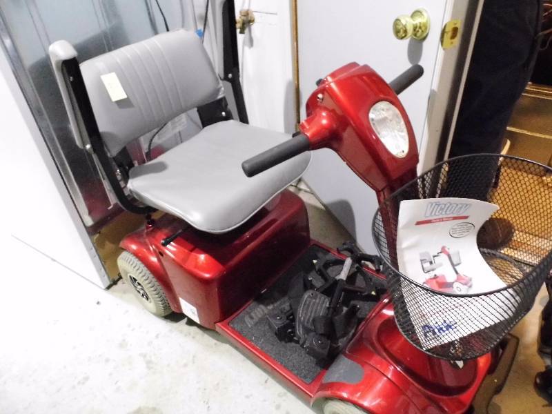 lot 30 image: Jazzy Scooter - TestedWorks