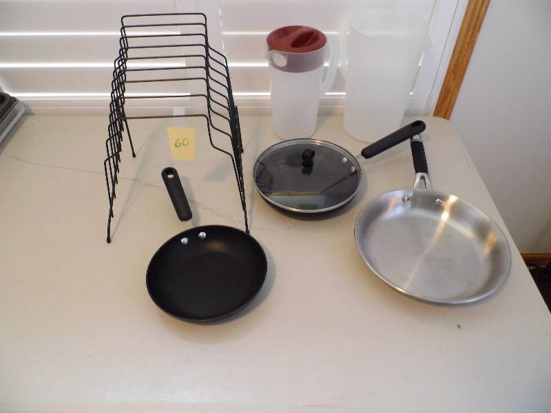 lot 60 image: Frying Pans - Pitchers