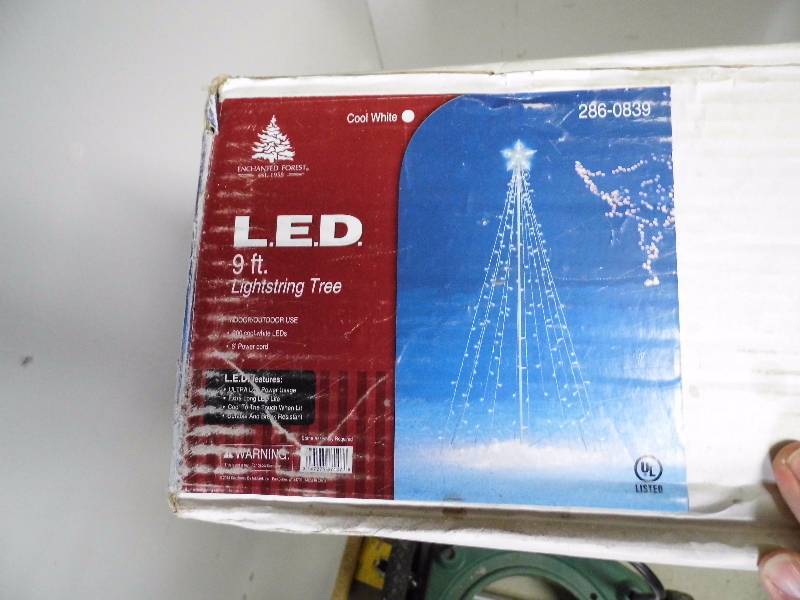 lot 74 image: Christmas Lights